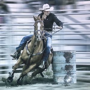 Meet your Posher, Fallyn